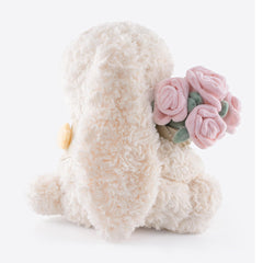 Zeiove 11.4-inch bunny makes a heartwarming gift for kids and Valentine’s Day.