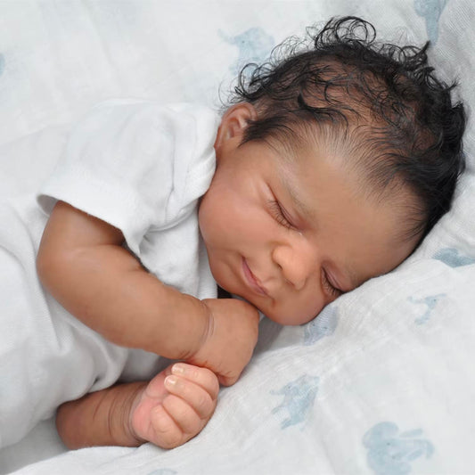 Zero Pam 18-inch reborn doll full-body vinyl for tactile play and gentle companionship.