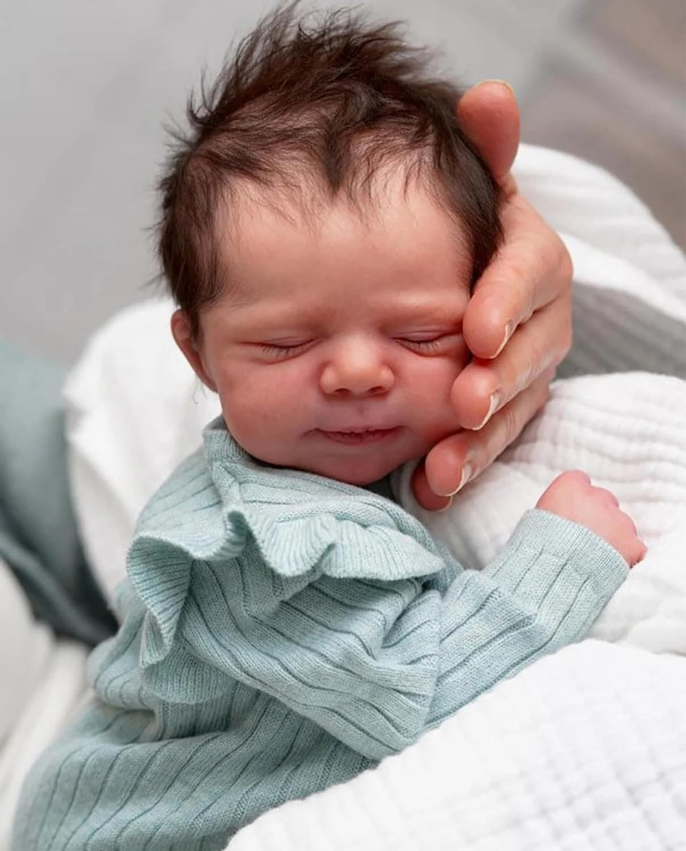 Zero Pam newborn doll with cute outfit and accessories for interactive pretend play