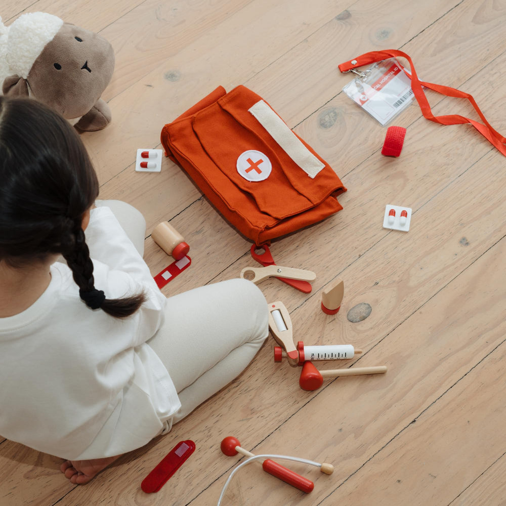 ZICOTO wooden doctor play set carrying bag keeps tools organized on the go