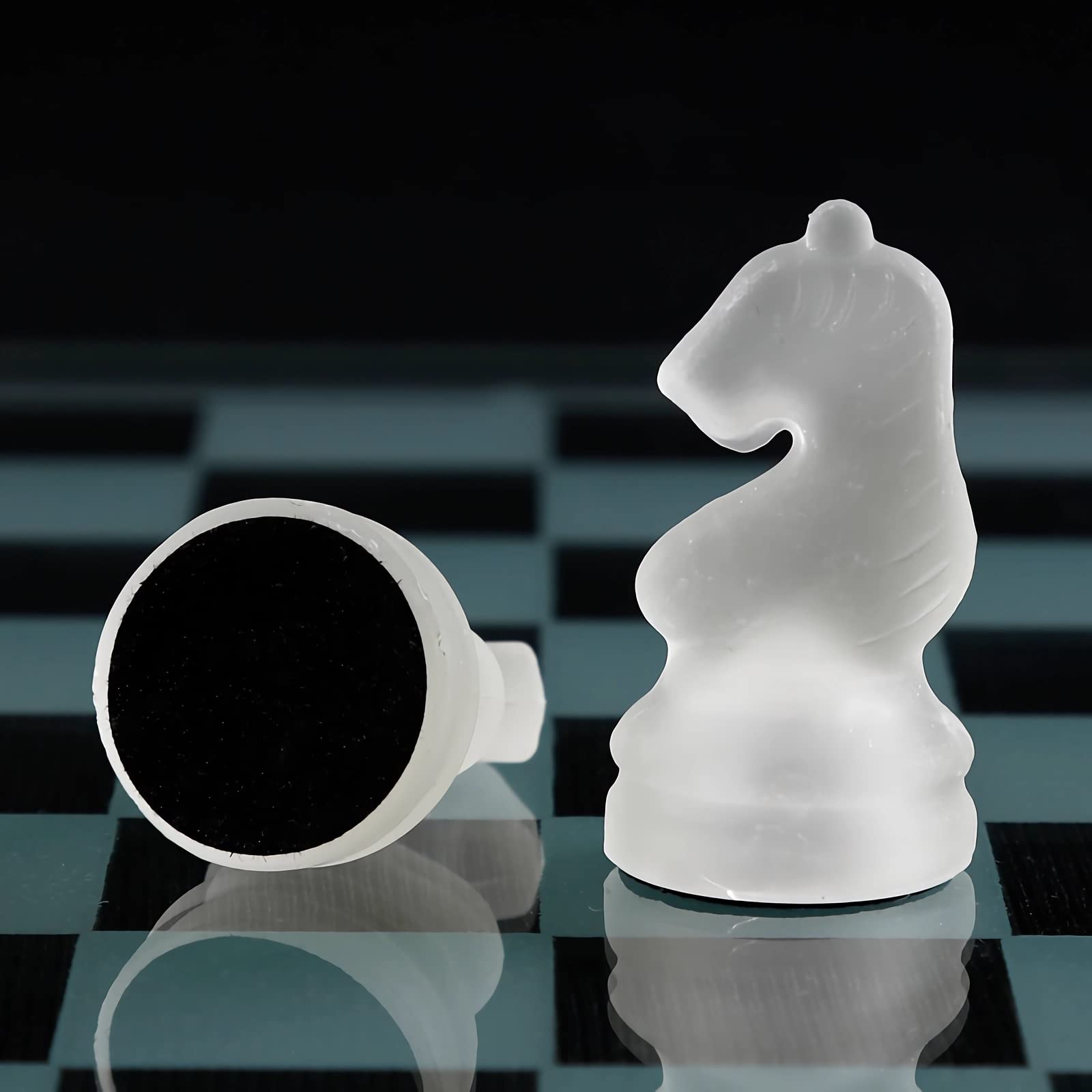 Ziphia Elegant 10-Inch Glass Chess Set ideal gift for chess lovers.