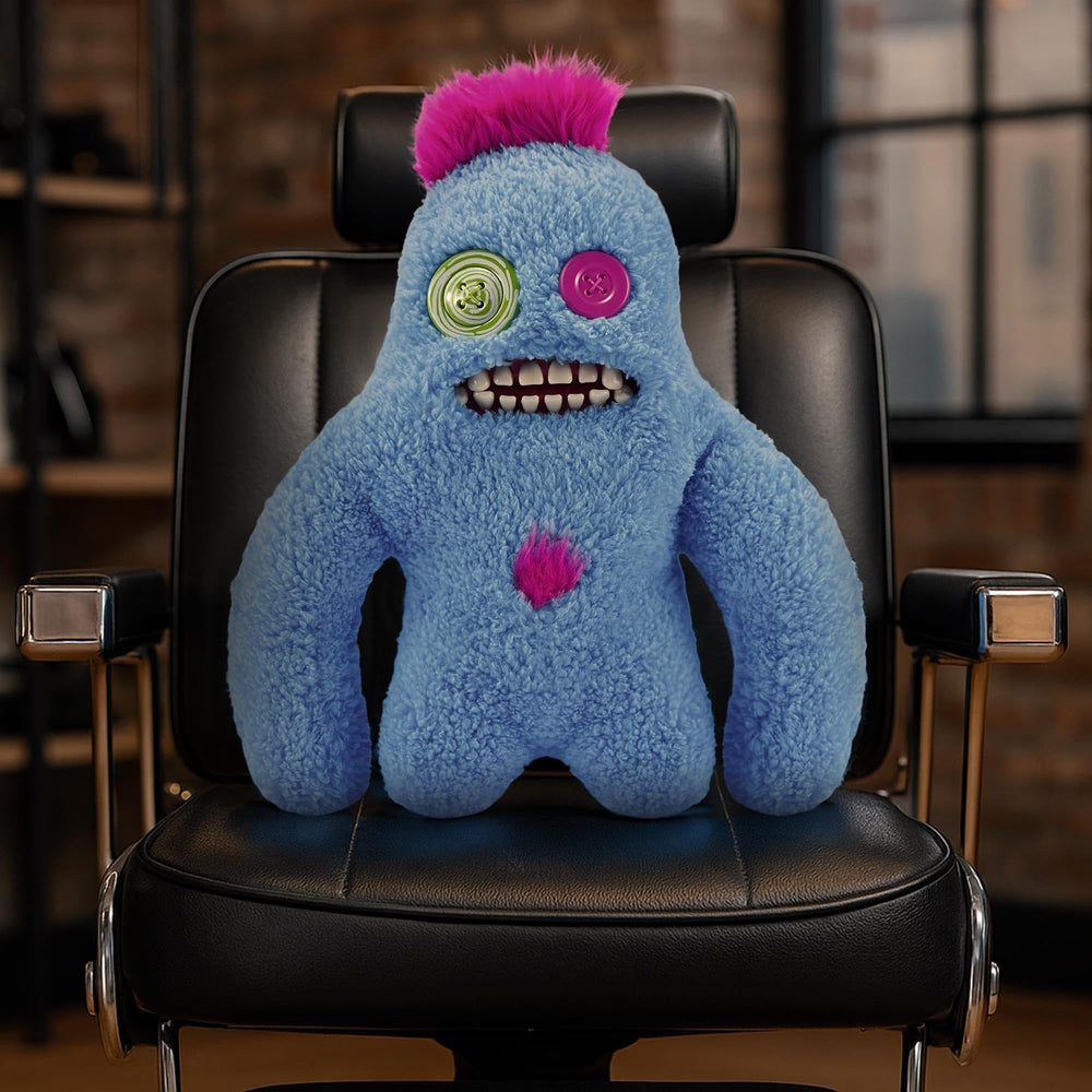ZURU Fugglers soft plush fabric ready for hugs and storytelling.